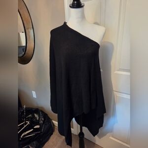 Cashmere Black Asymetrical Poncho M/L